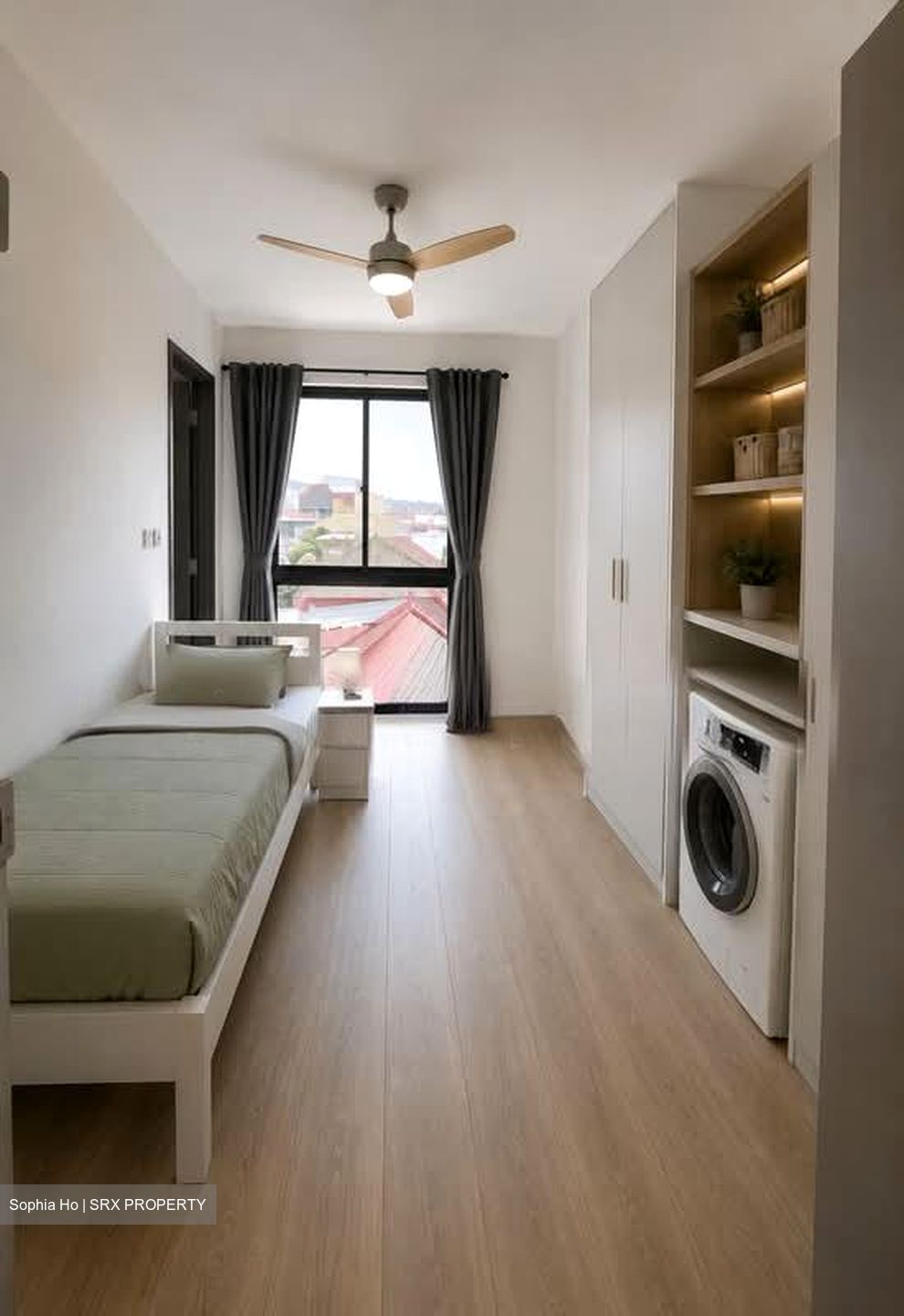 Sims Avenue (D14), Shop House #603652861